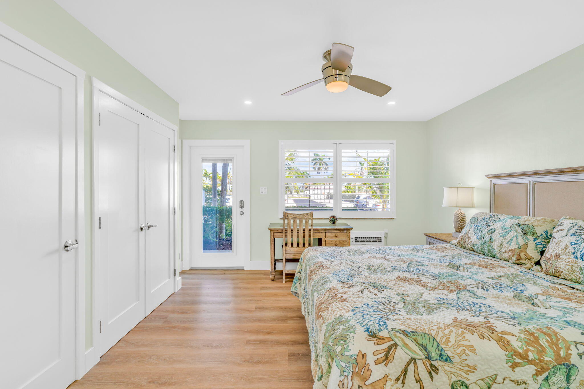 755 W Ocean Drive, 3 Property Photo 18