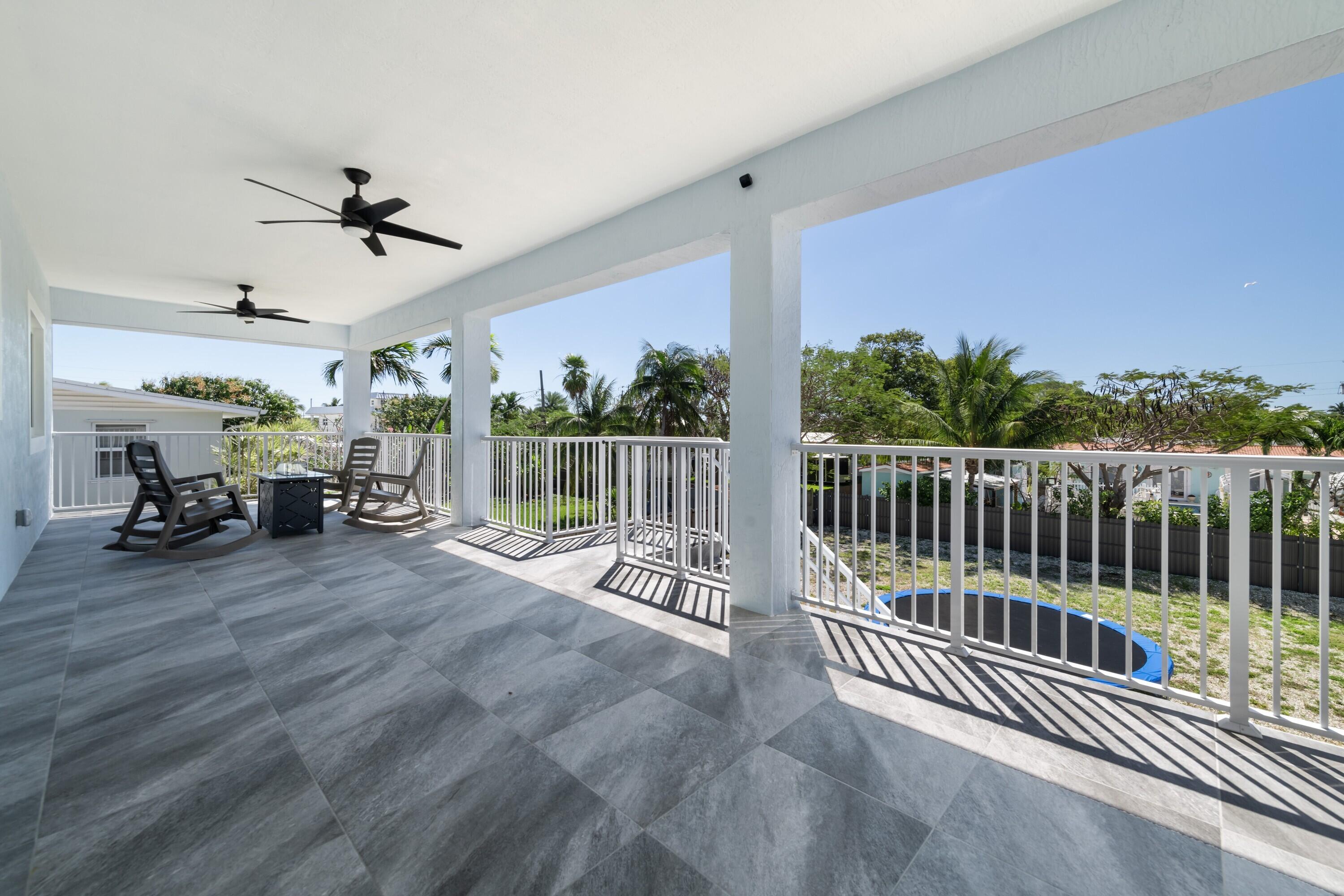 8067 Bonito Drive Property Photo 5