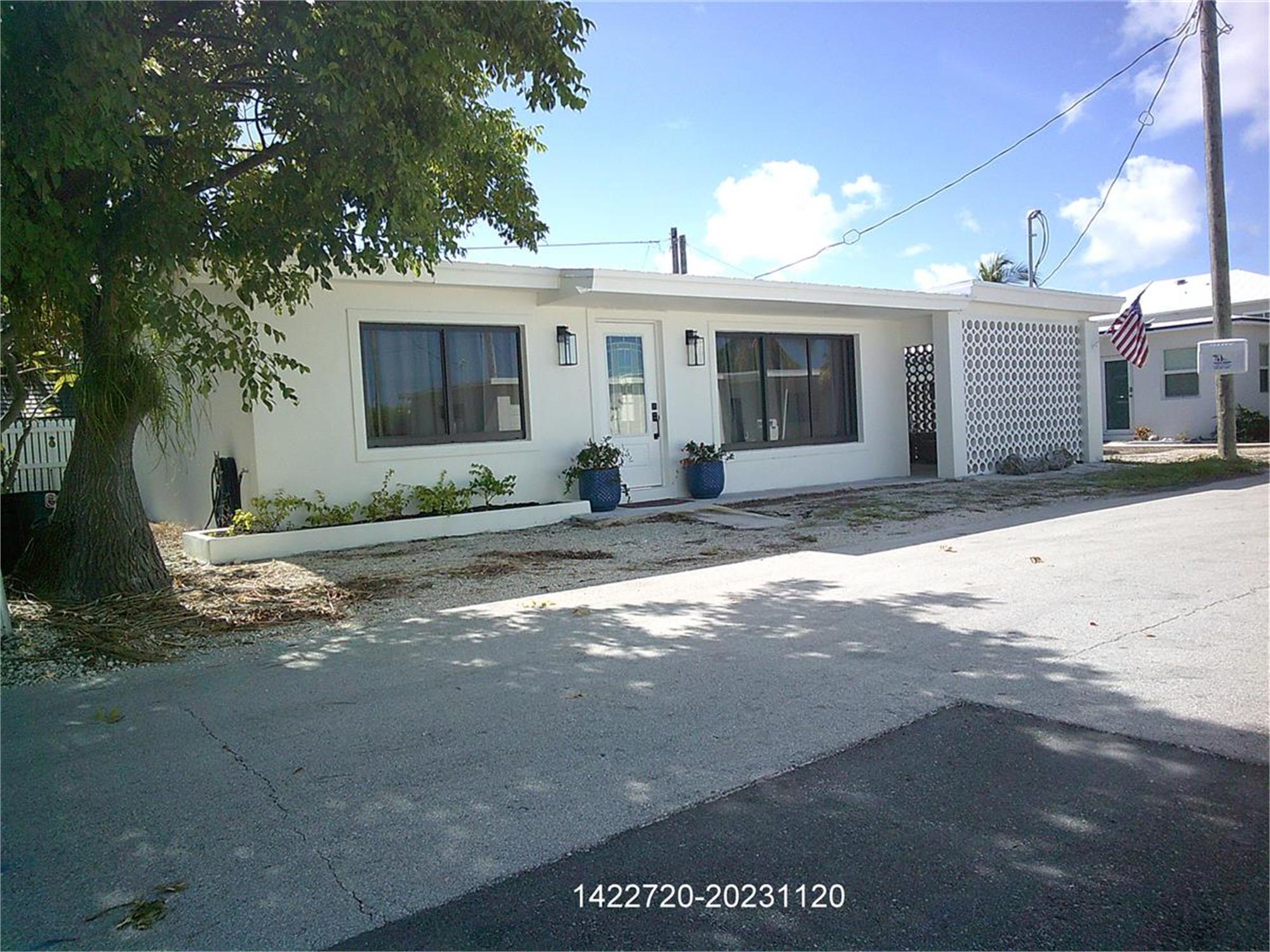 11339 5th Avenue Ocean Property Photo 1