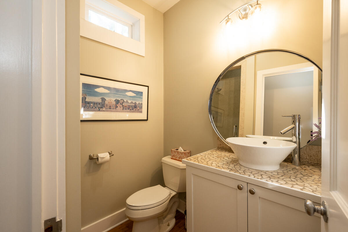 1104 South Street Property Photo 31