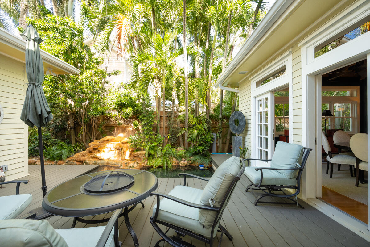 1104 South Street Property Photo 59