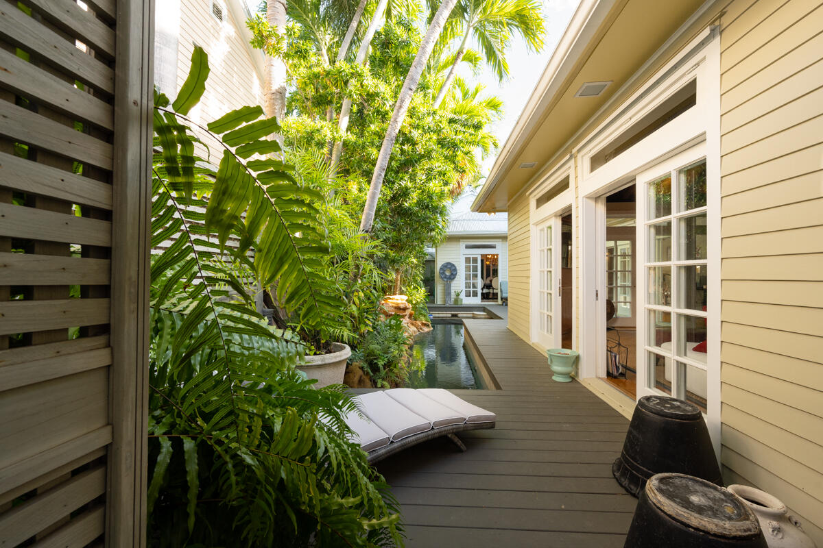 1104 South Street Property Photo 65