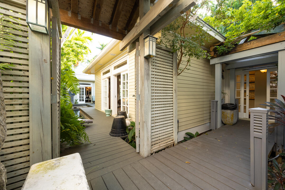 1104 South Street Property Photo 67