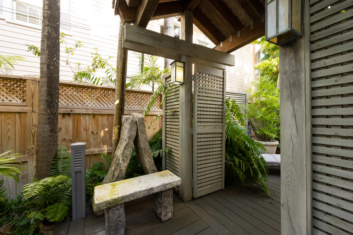 1104 South Street Property Photo 68