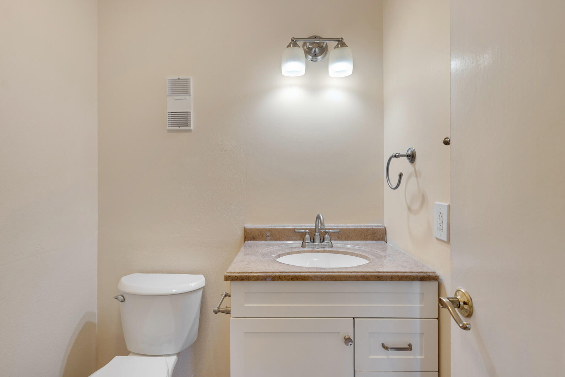 98202 Windward Avenue Property Photo 12