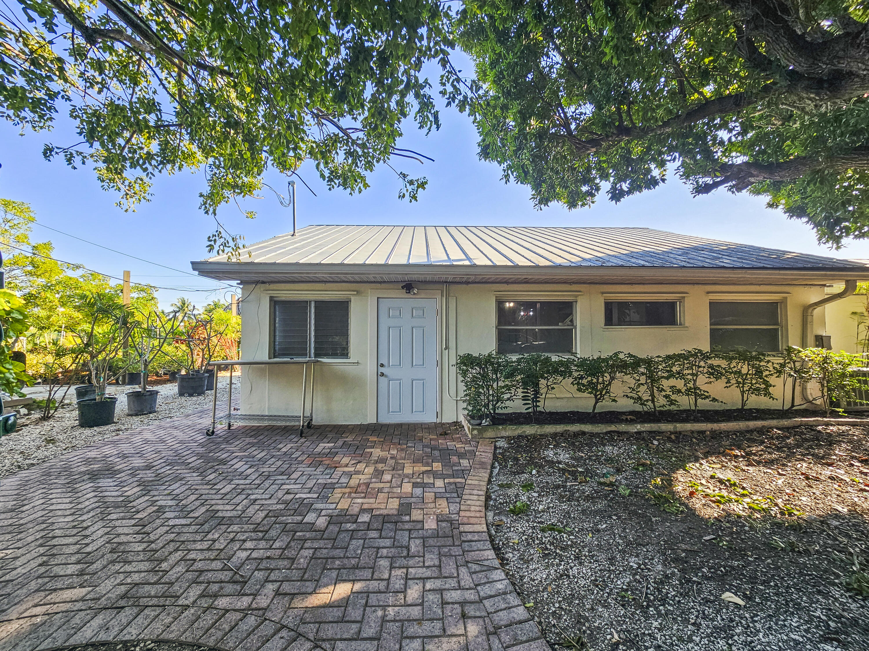27001 Overseas Highway Property Photo 5