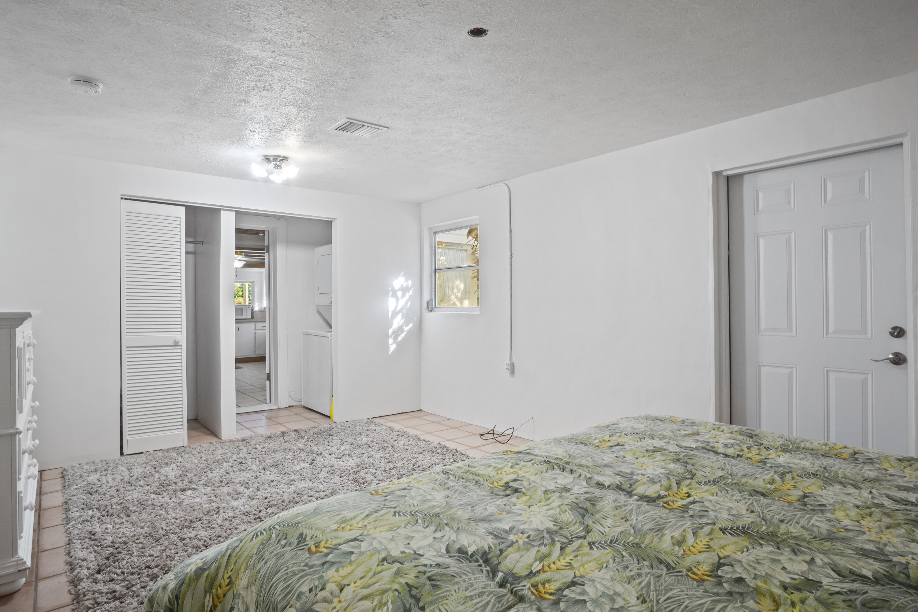 27001 Overseas Highway Property Photo 16