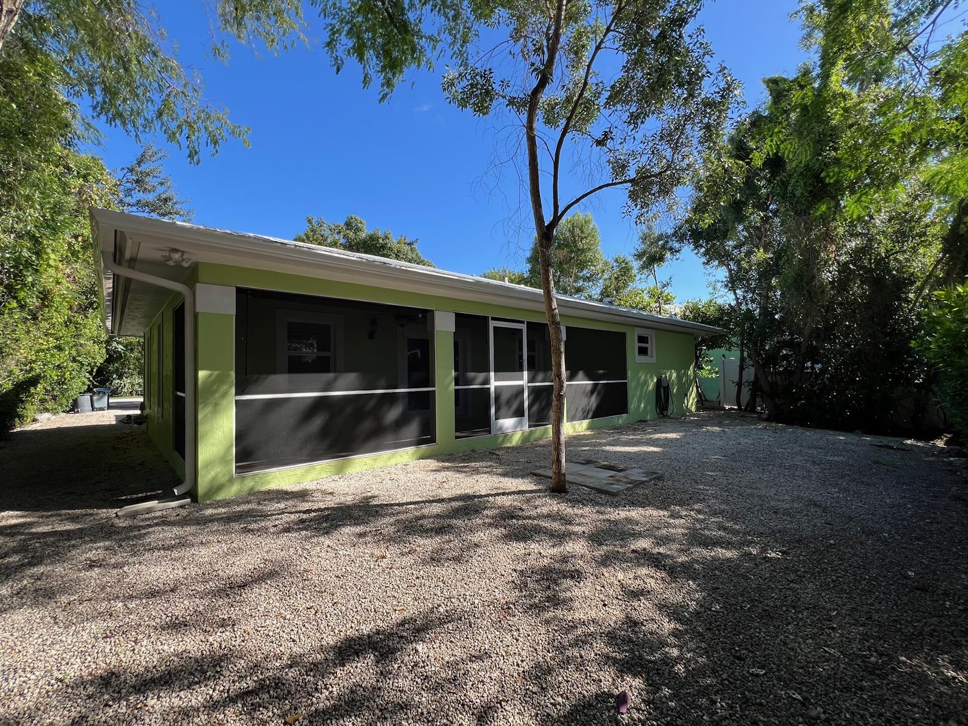 35 Se Marlin Avenue Property Photo 33