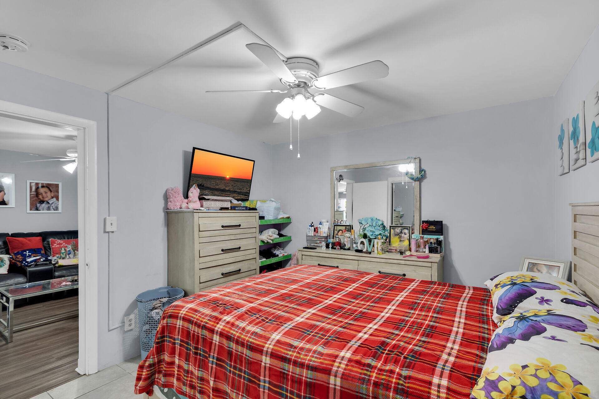 396 50th Street Property Photo 6