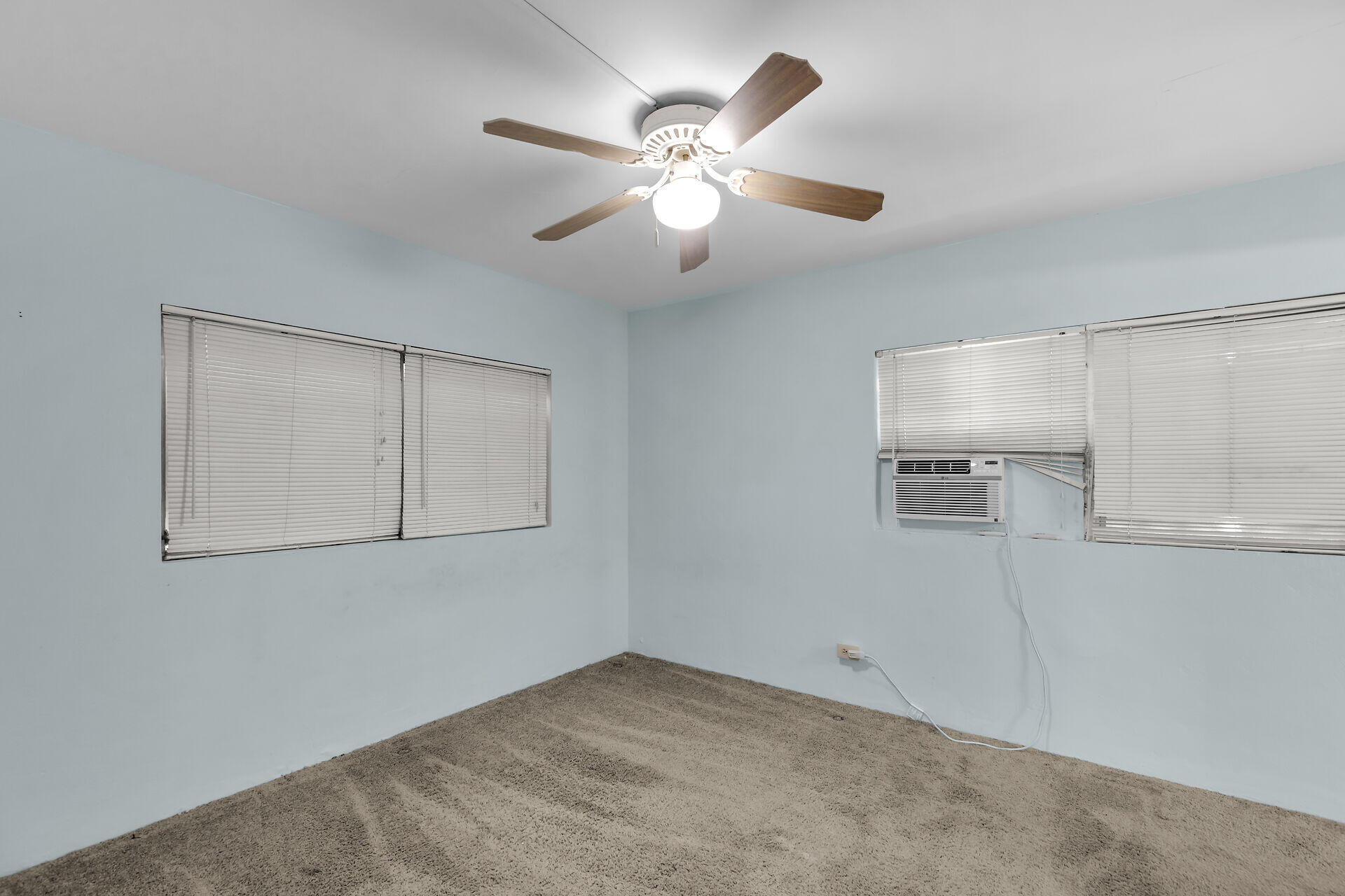 396 50th Street Property Photo 23