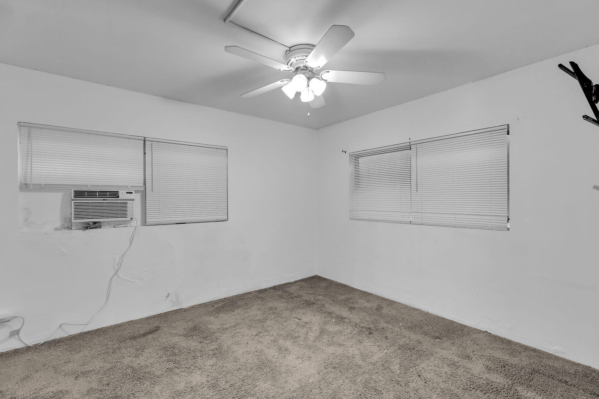 396 50th Street Property Photo 26