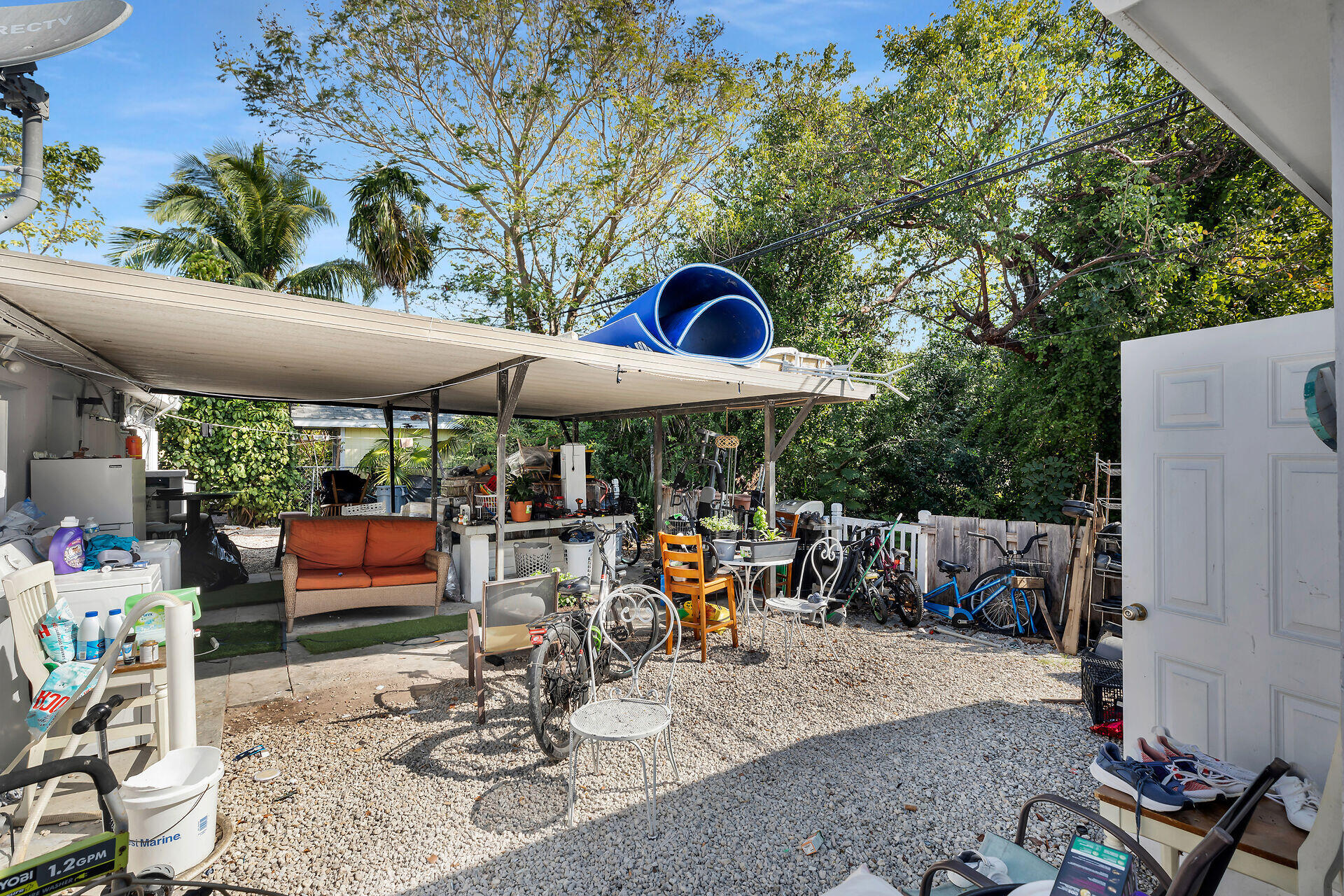 452 50th Street Property Photo 5
