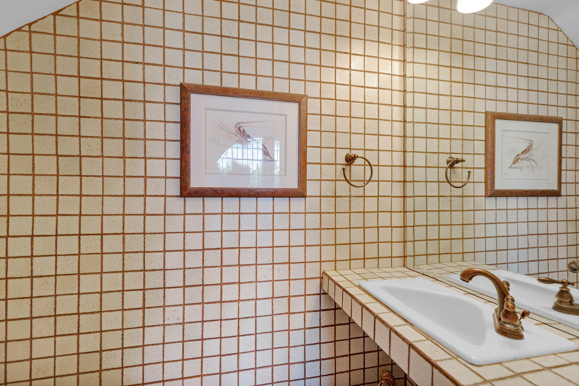 156 S Indies Drive Property Photo 12