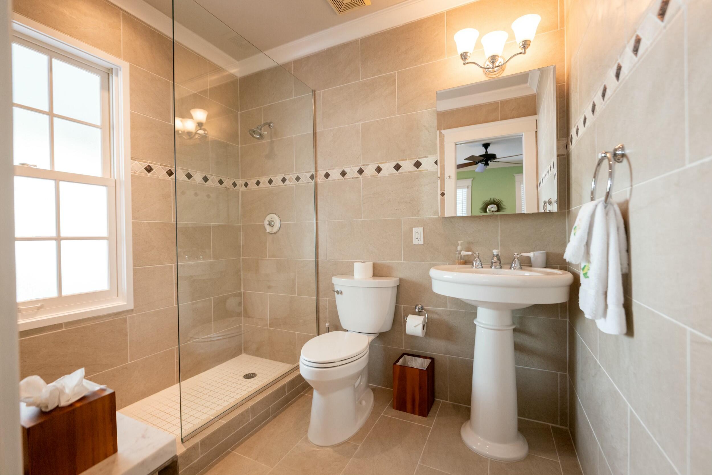 1020 Southard Street Property Photo 31