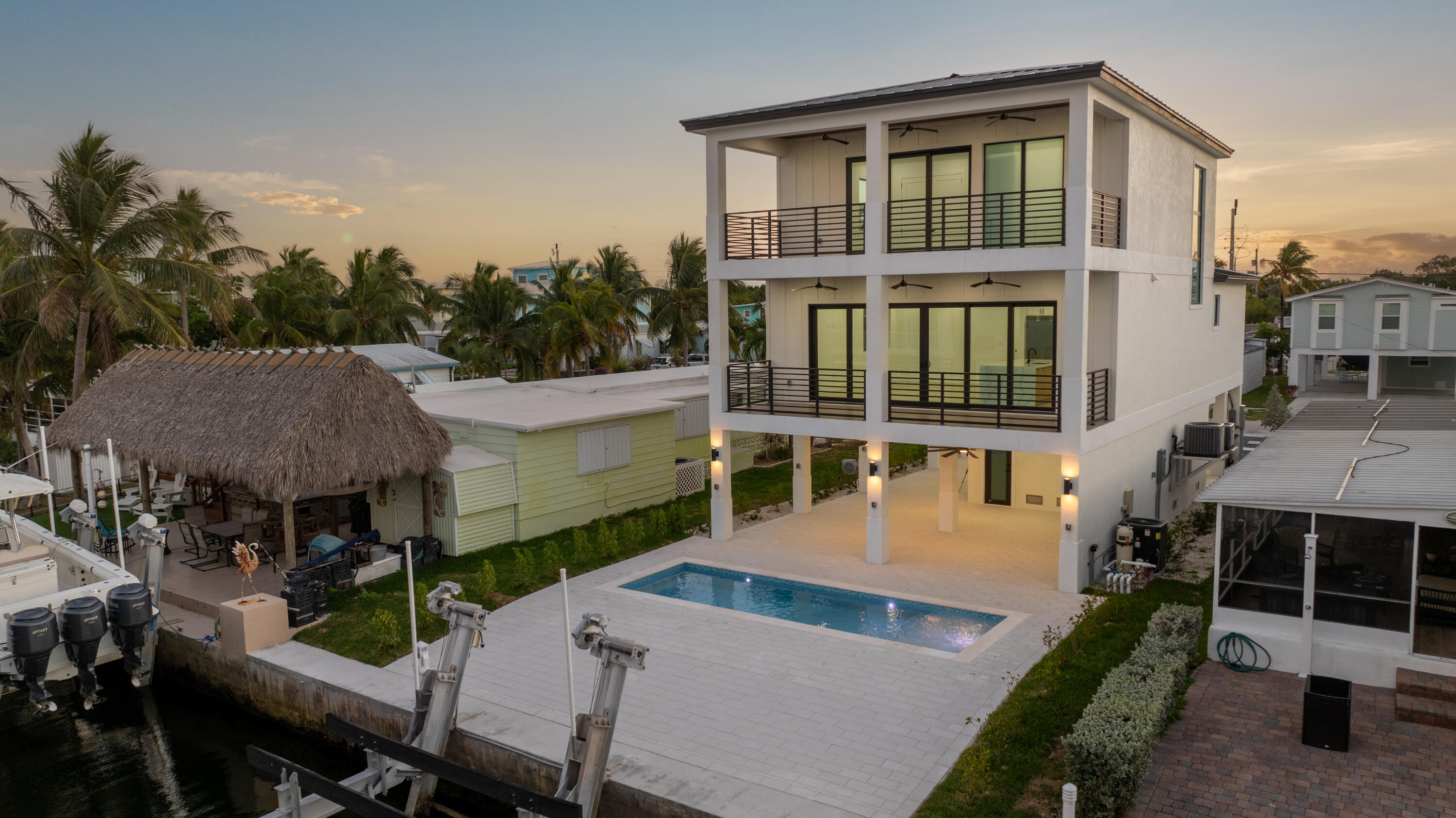27 Ocean Drive Property Photo 2