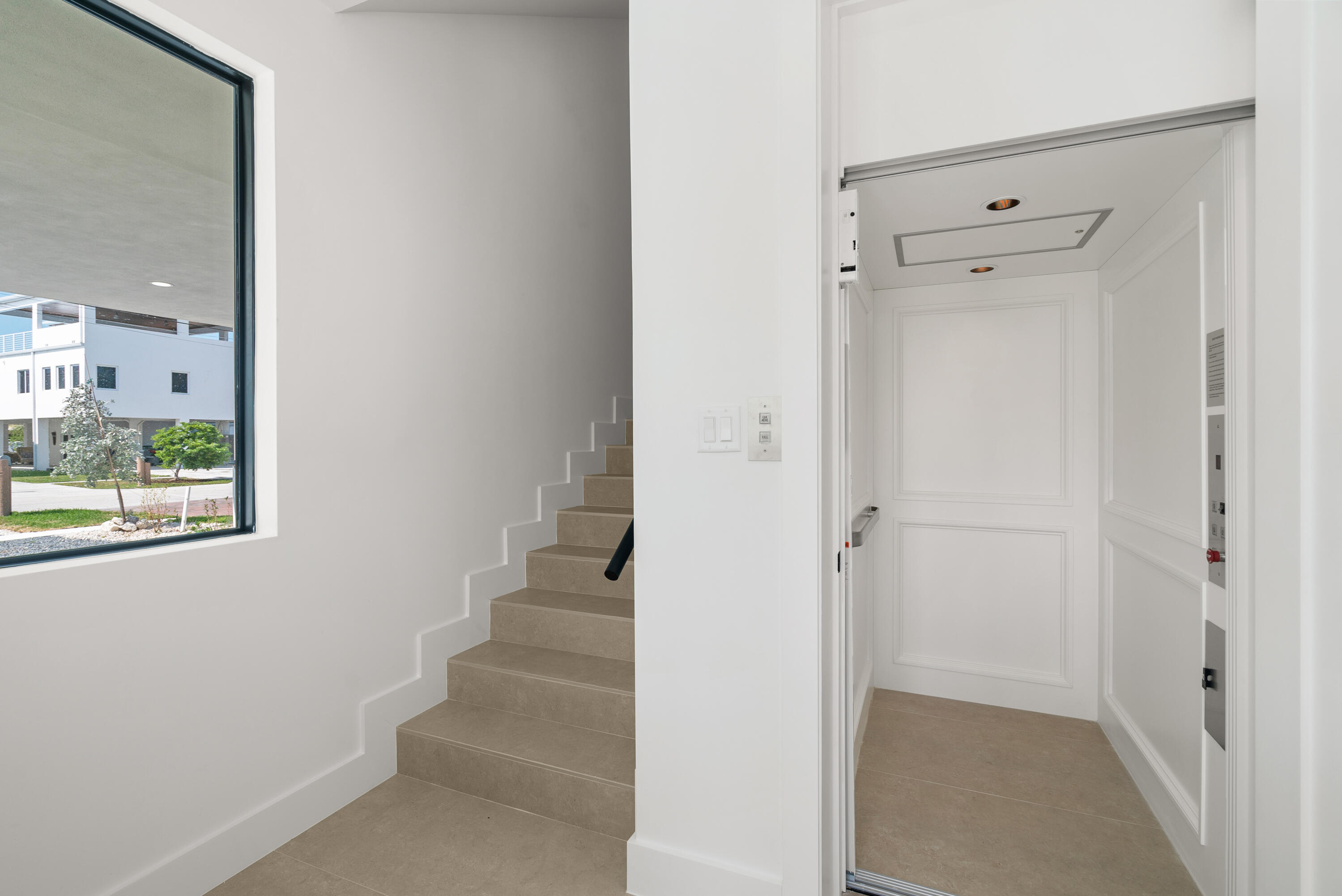 27 Ocean Drive Property Photo 5