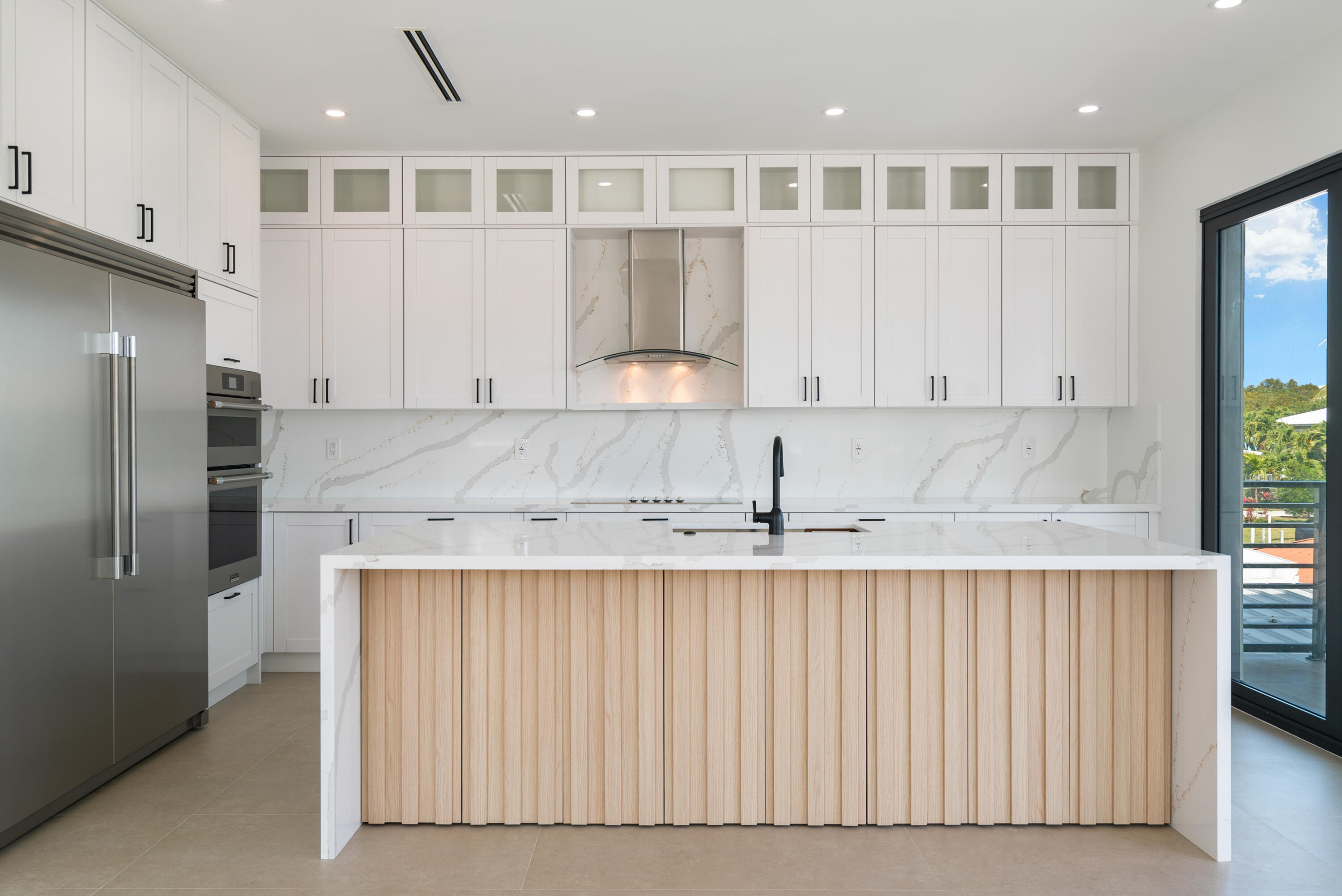 27 Ocean Drive Property Photo 8