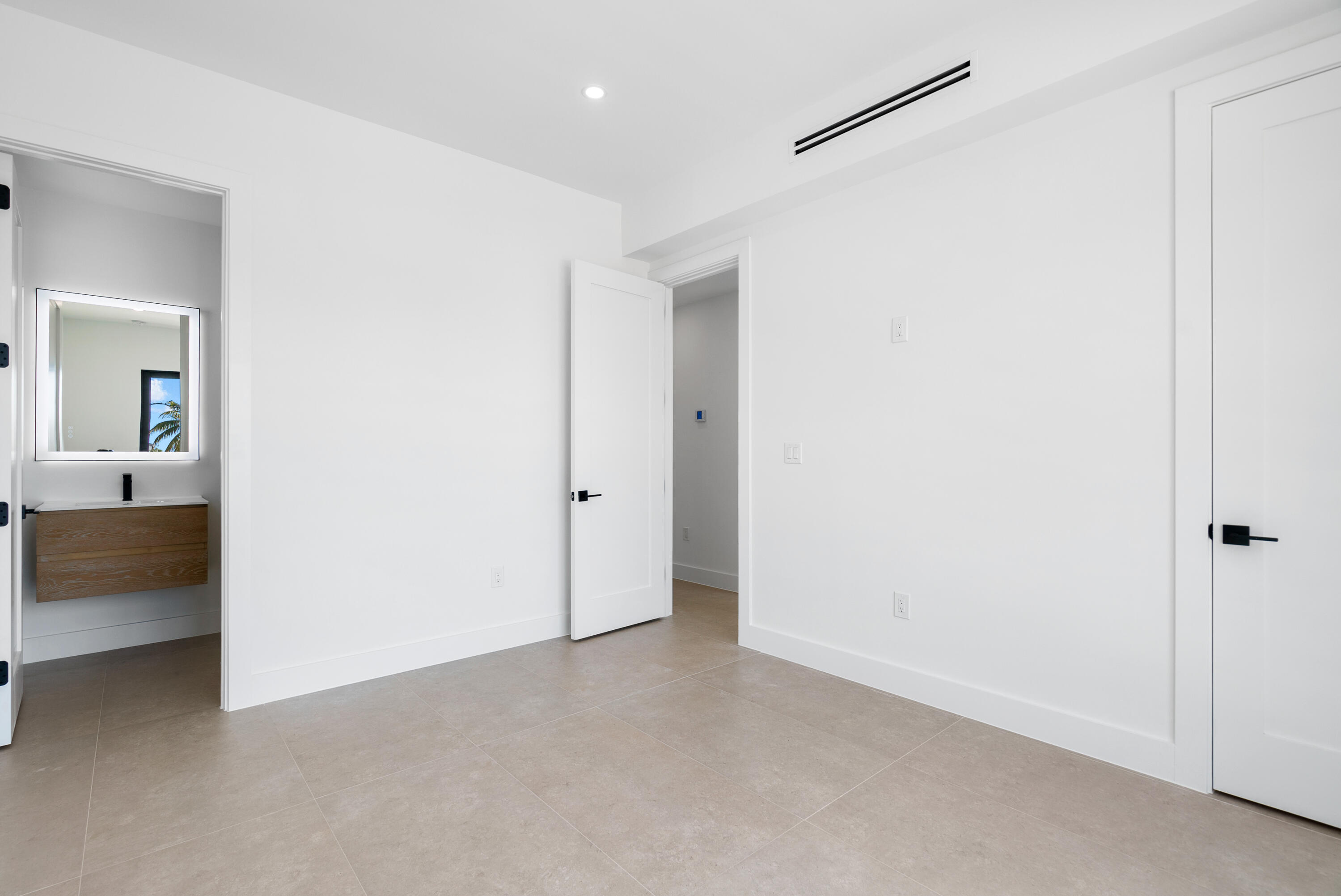 27 Ocean Drive Property Photo 21