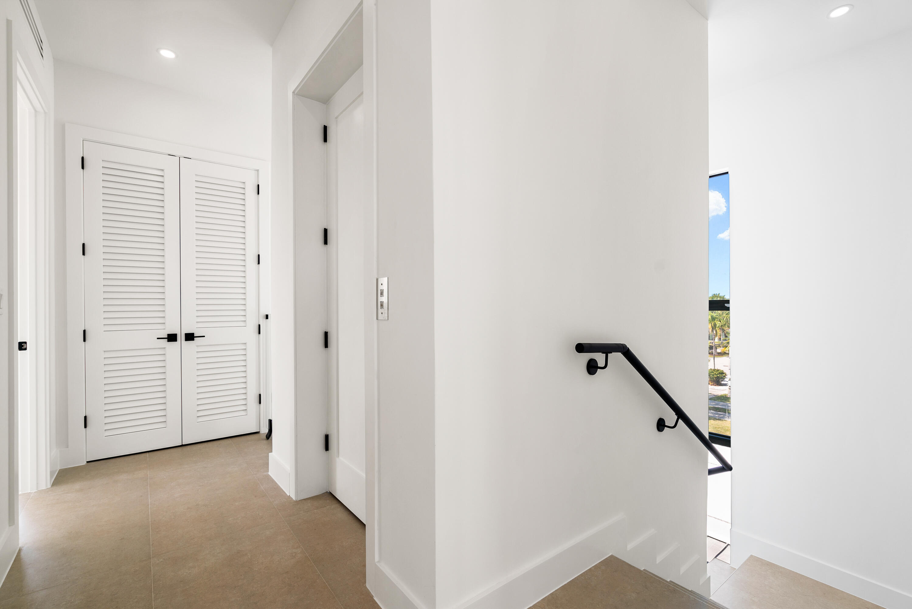 27 Ocean Drive Property Photo 24