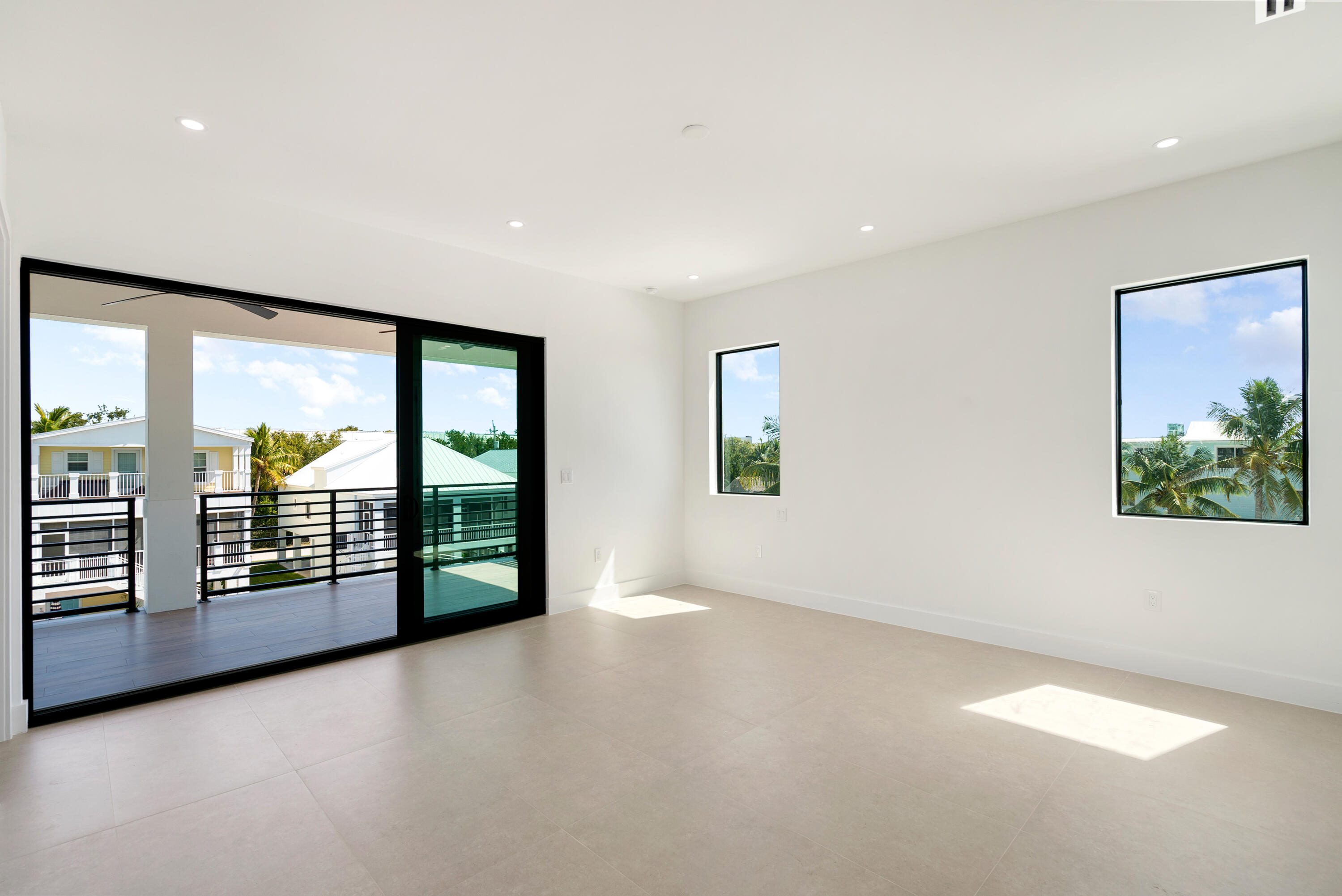 27 Ocean Drive Property Photo 29