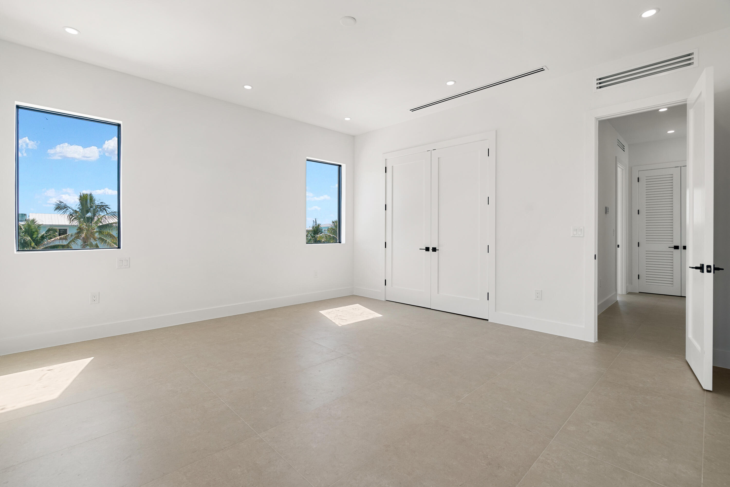 27 Ocean Drive Property Photo 31