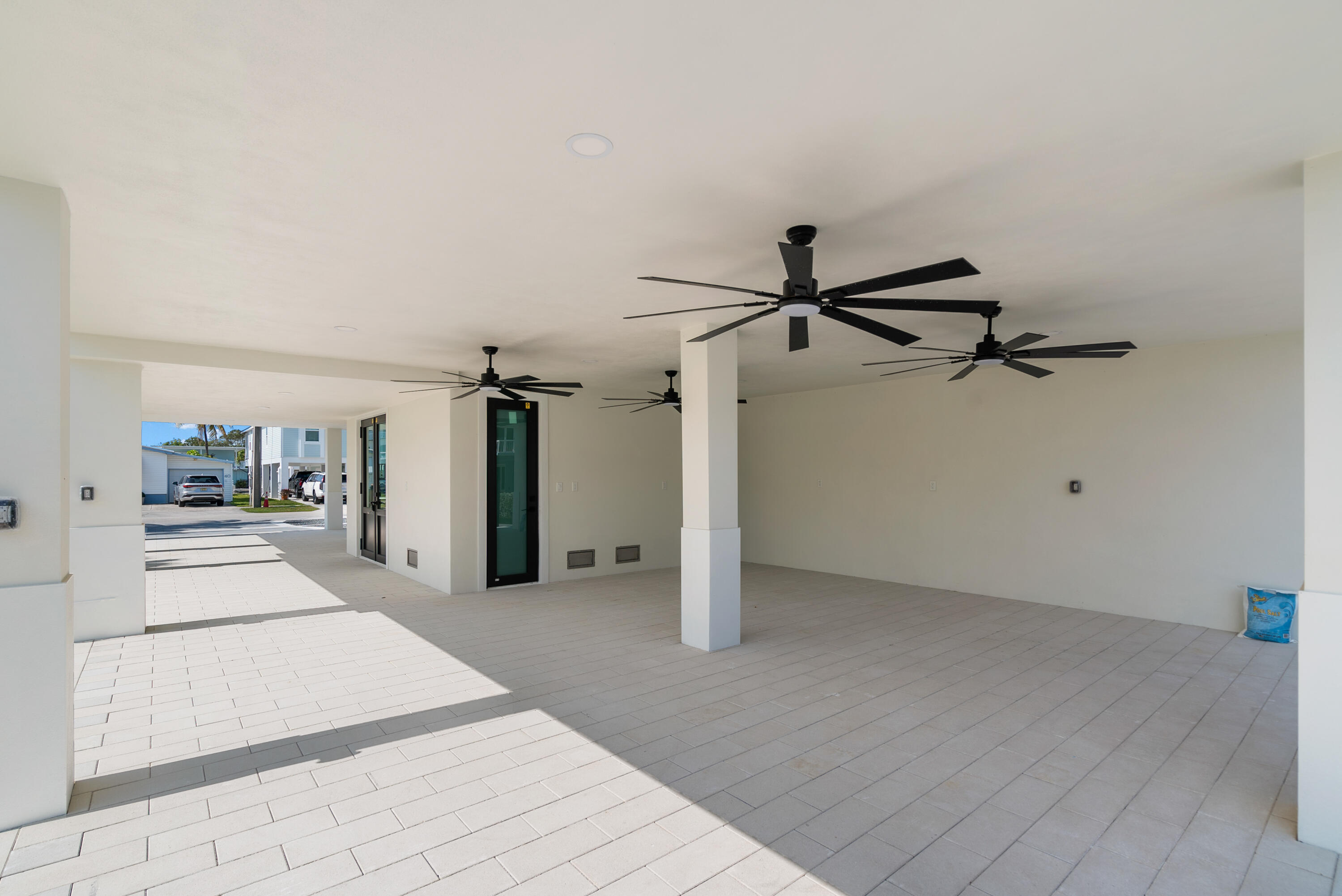 27 Ocean Drive Property Photo 39