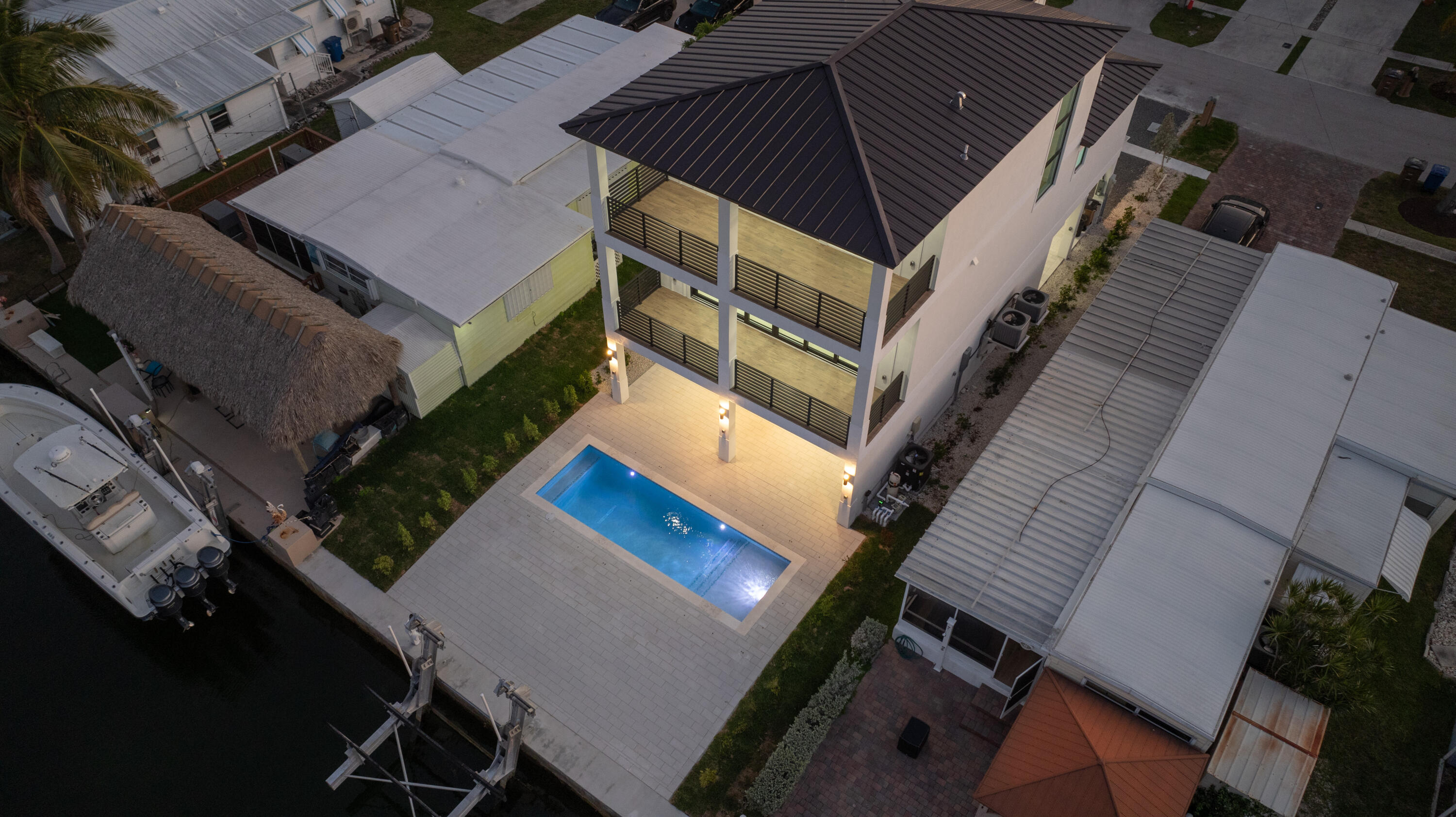 27 Ocean Drive Property Photo 49