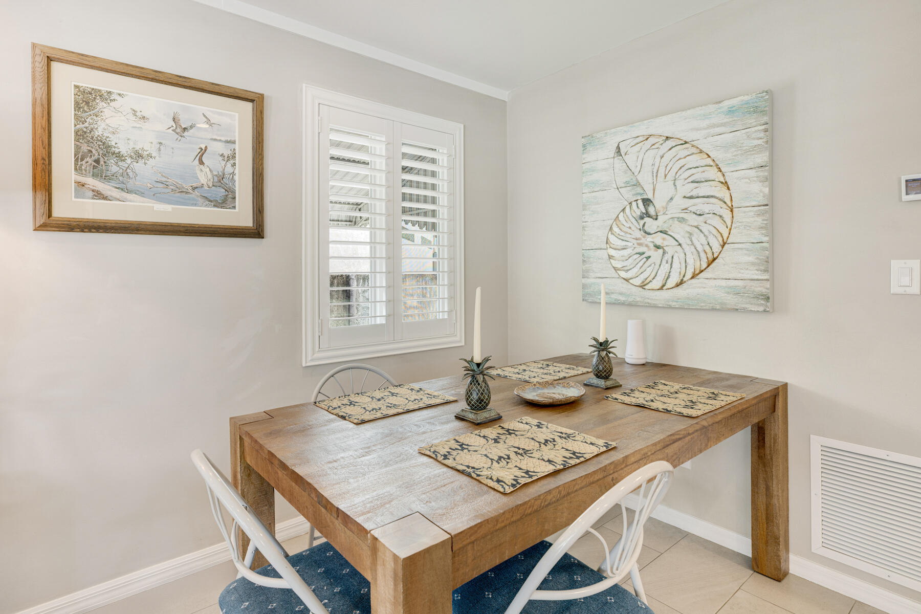 240 S Coconut Palm Boulevard Property Photo 8