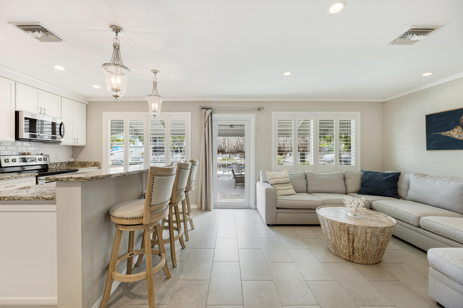 240 S Coconut Palm Boulevard Property Photo 15
