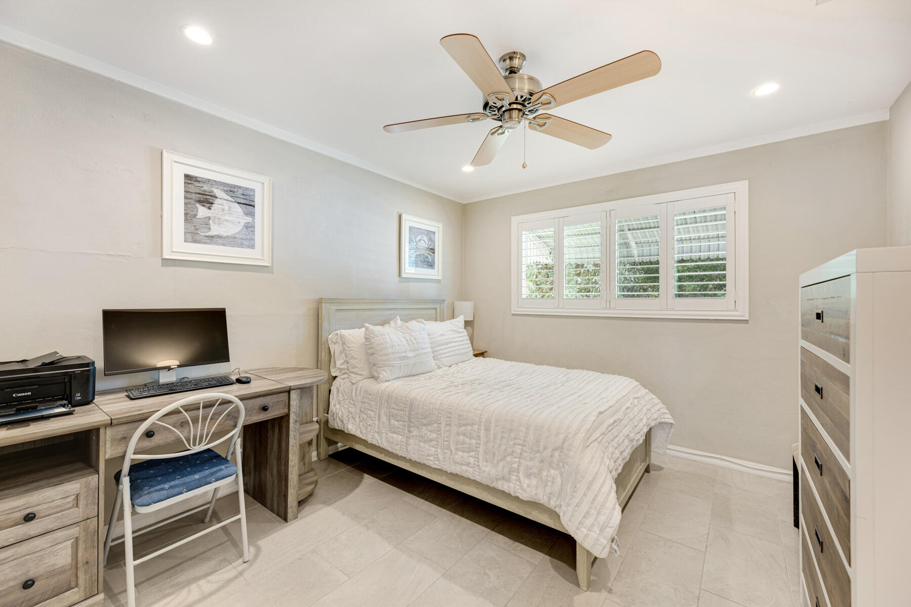 240 S Coconut Palm Boulevard Property Photo 17