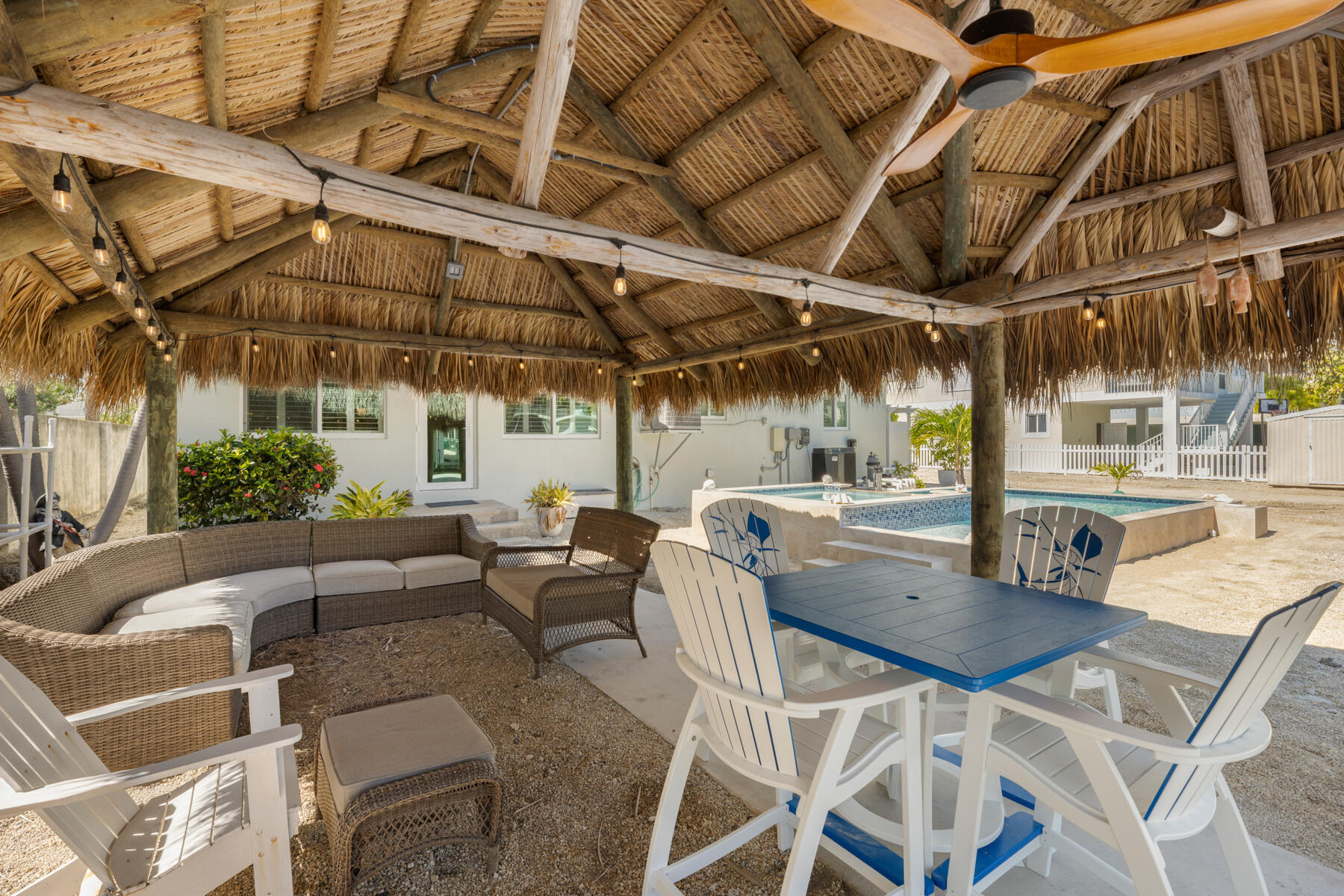 240 S Coconut Palm Boulevard Property Photo 27