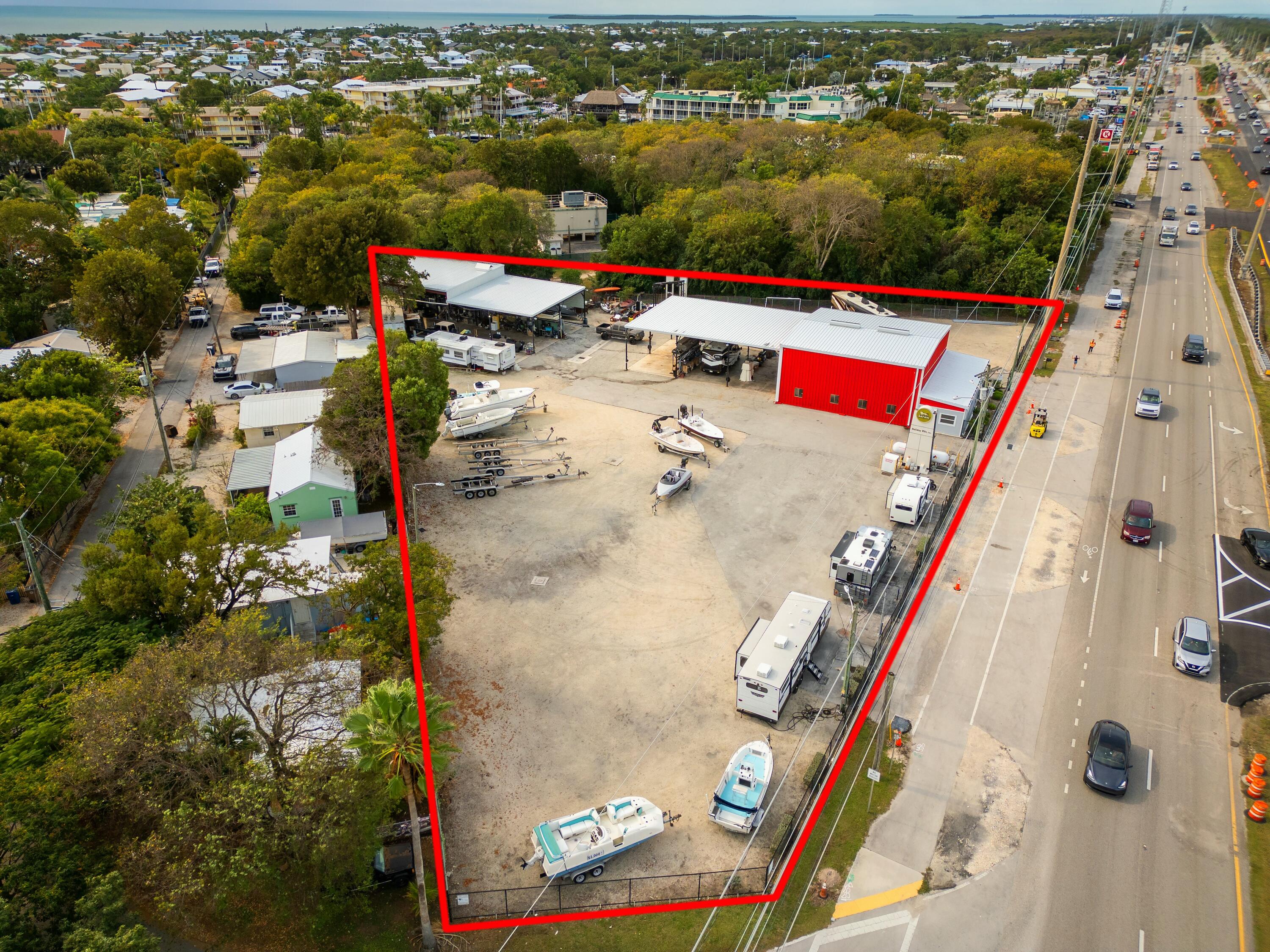 100099 Overseas Highway Property Photo 3