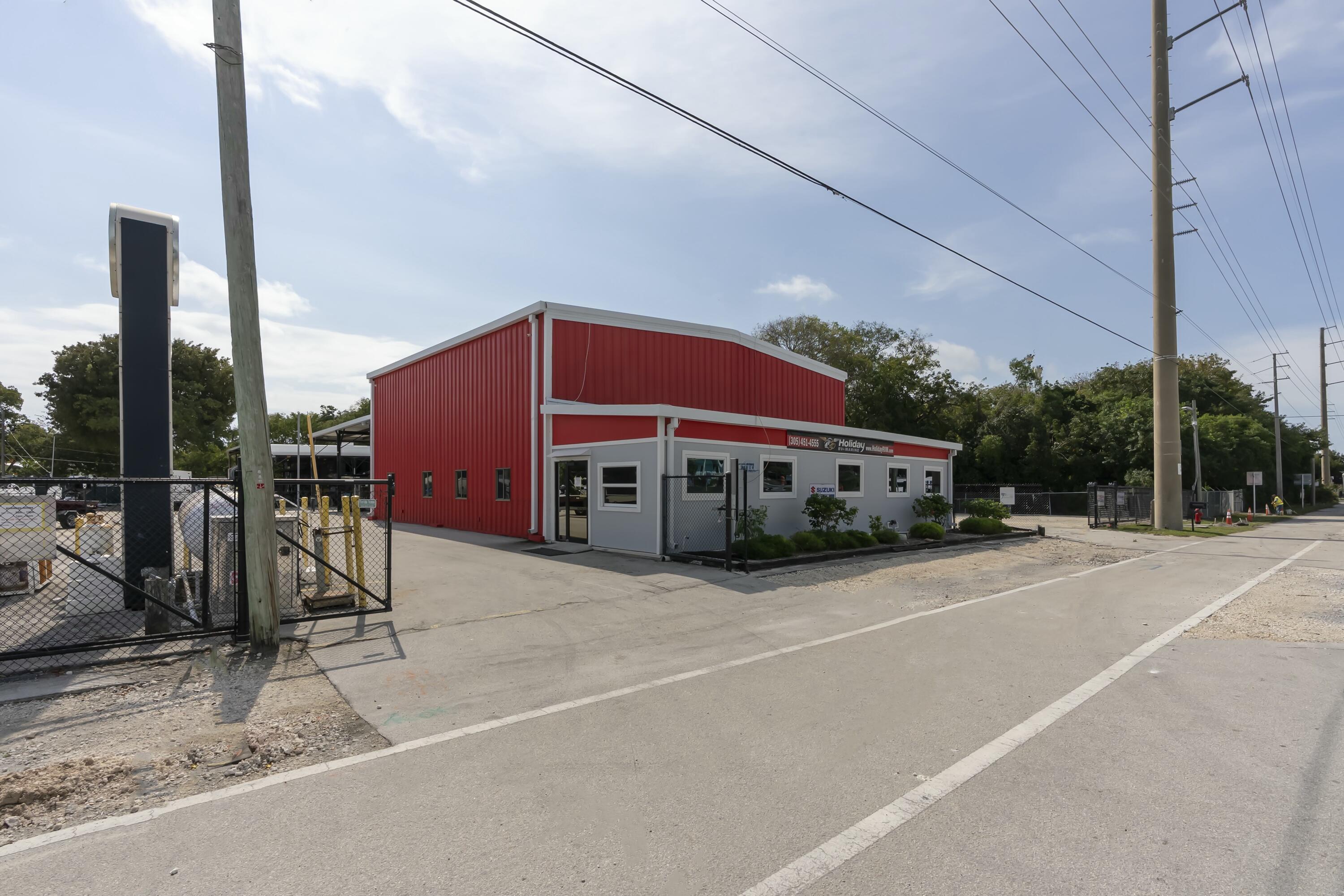 100099 Overseas Highway Property Photo 17