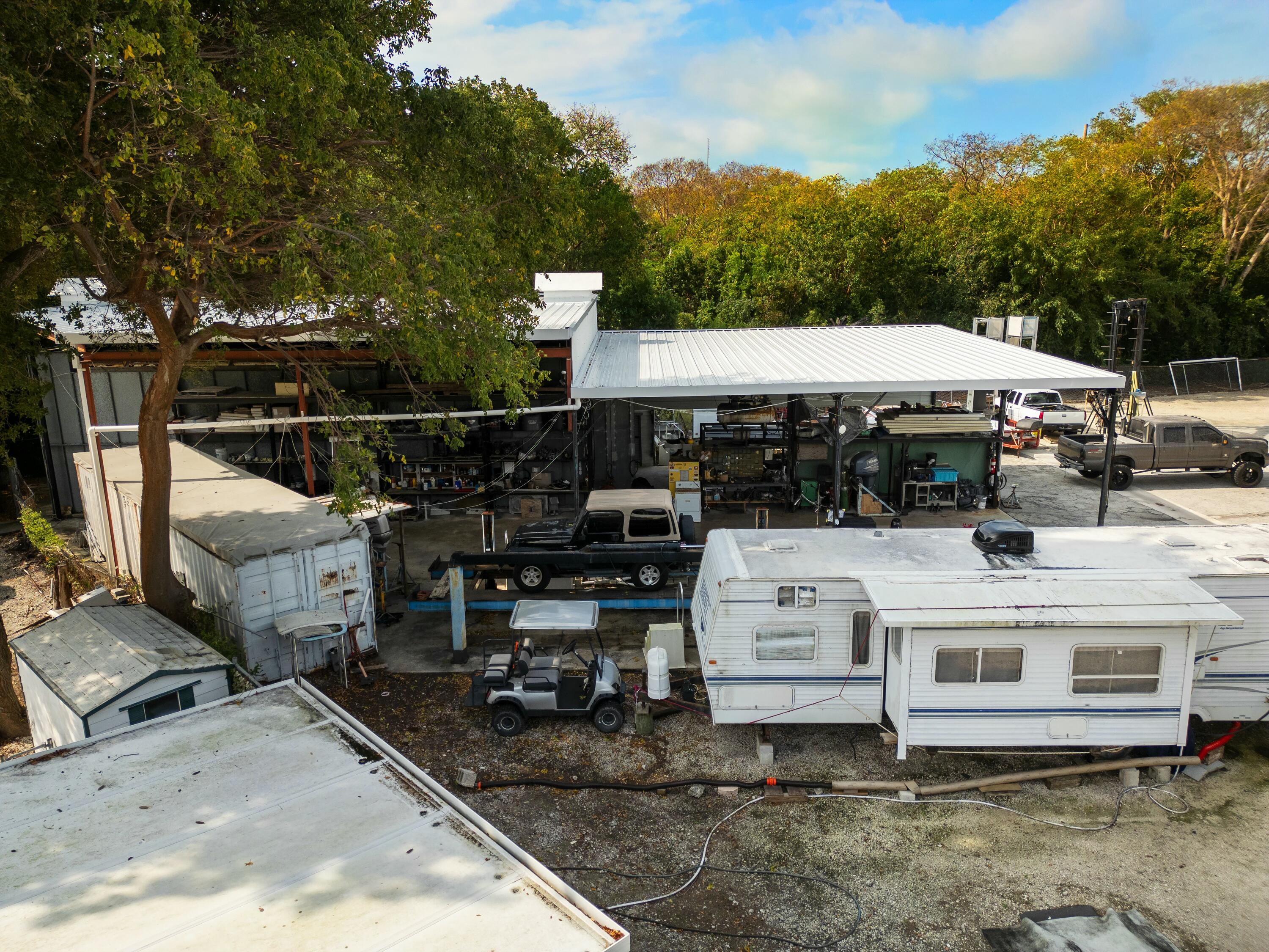 100099 Overseas Highway Property Photo 38