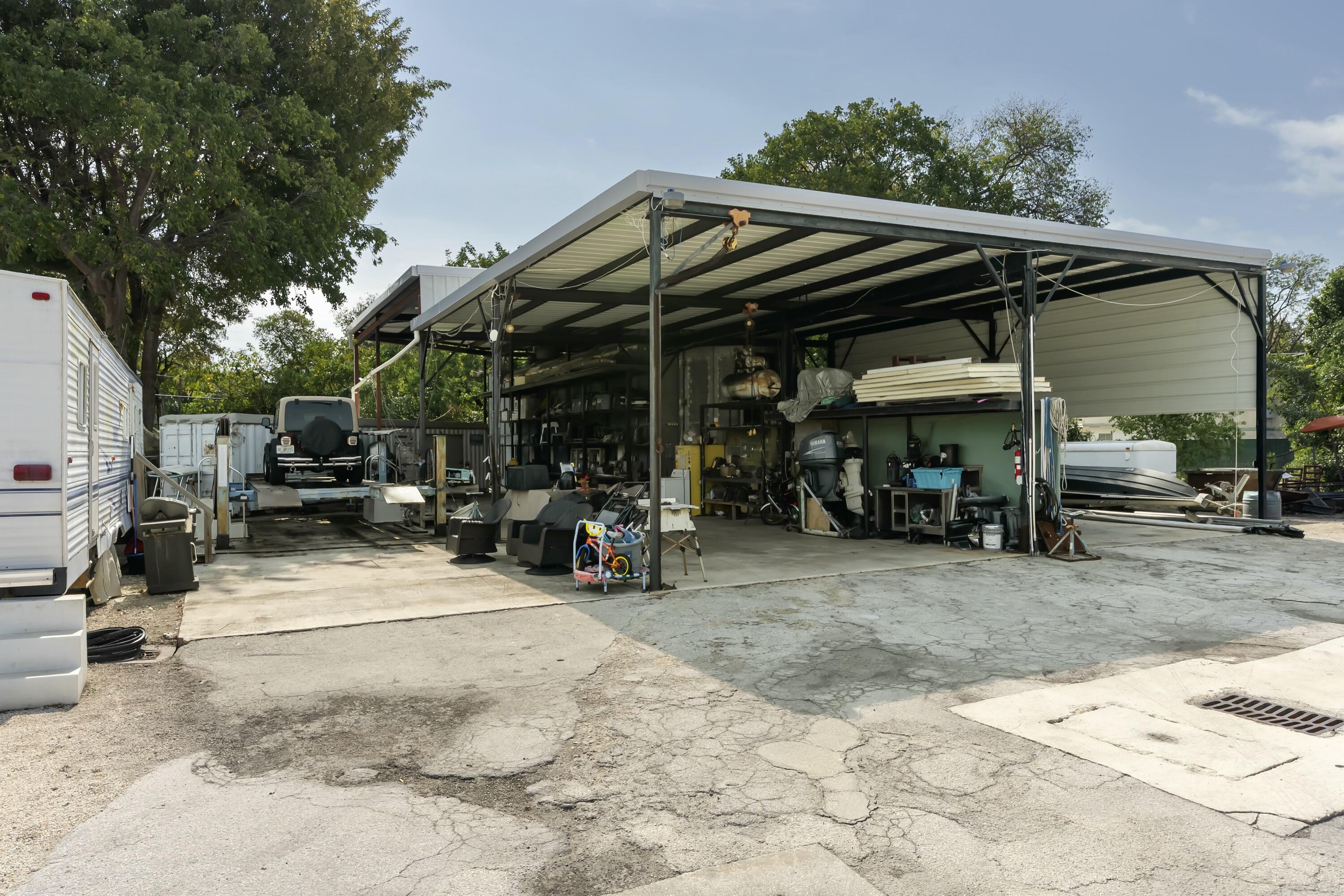 100099 Overseas Highway Property Photo 39