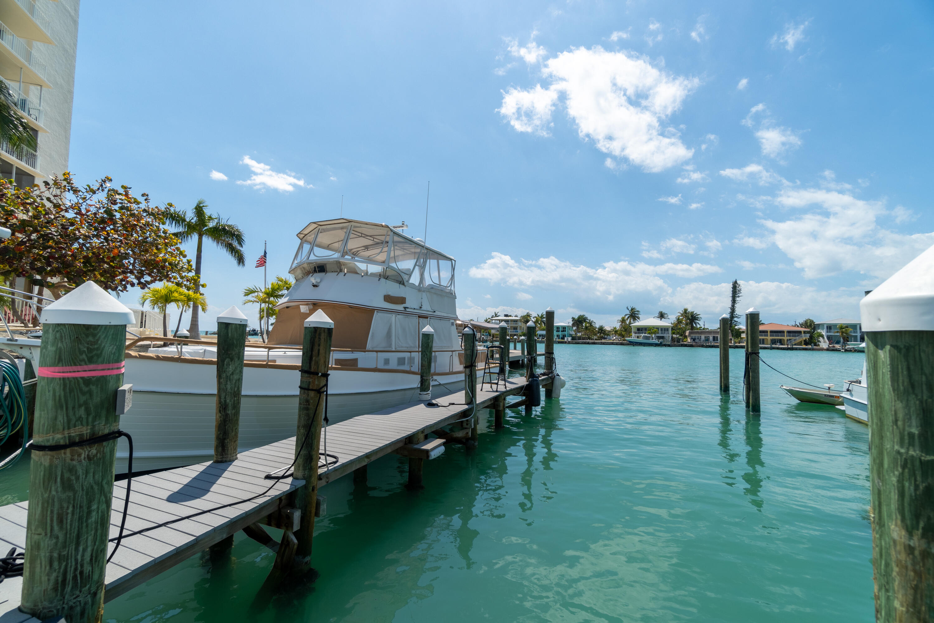 97 Coco Plum Drive, T-2 Property Photo 6