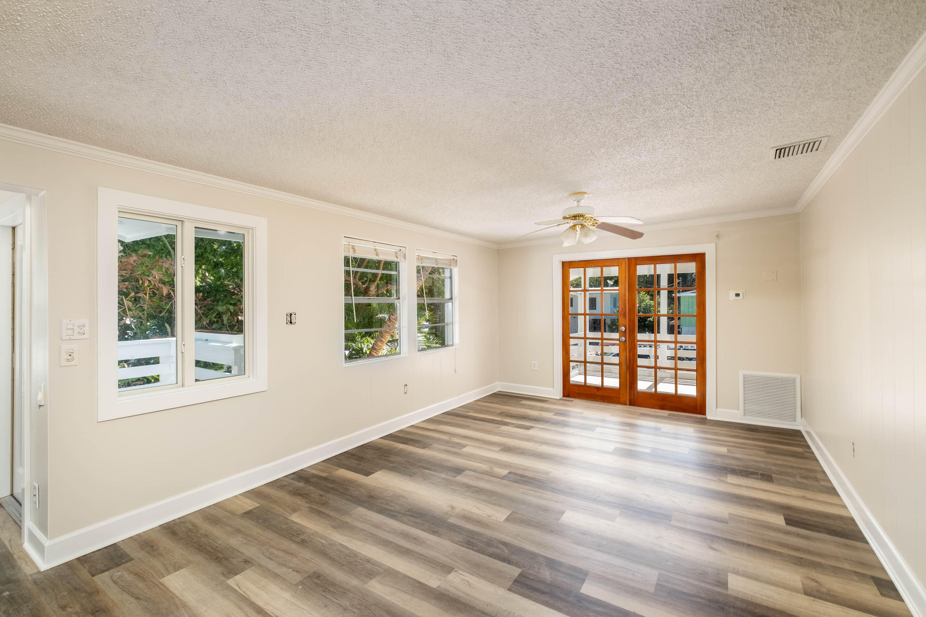 183 Pearl Avenue Property Photo 12
