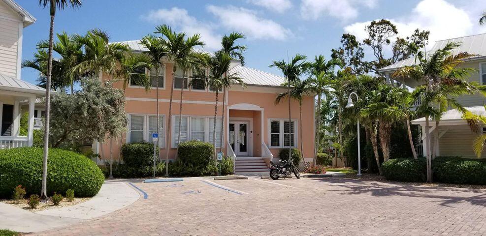 26 Coral Way Property Photo 41