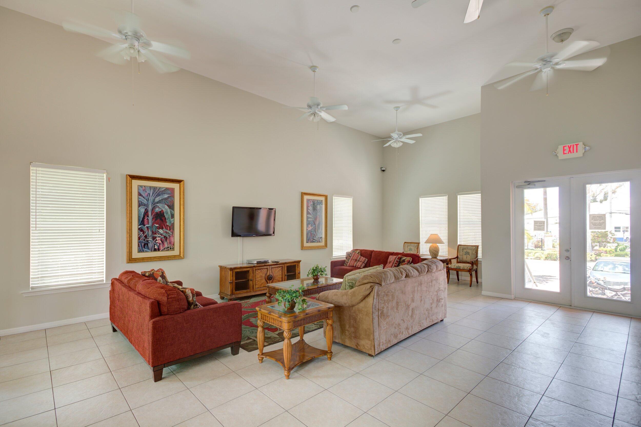 26 Coral Way Property Photo 43