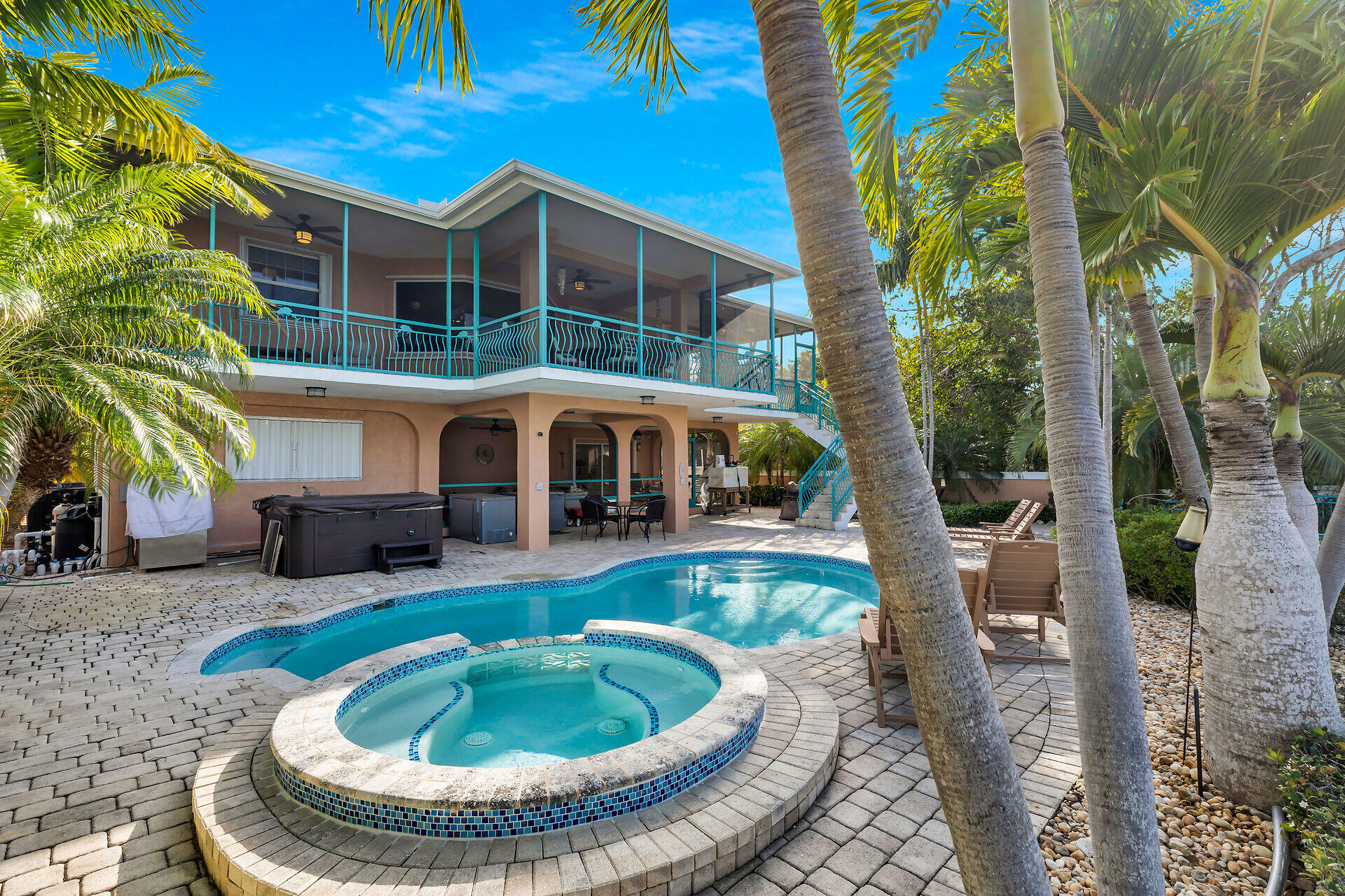 10 S Exuma Road Property Photo 4