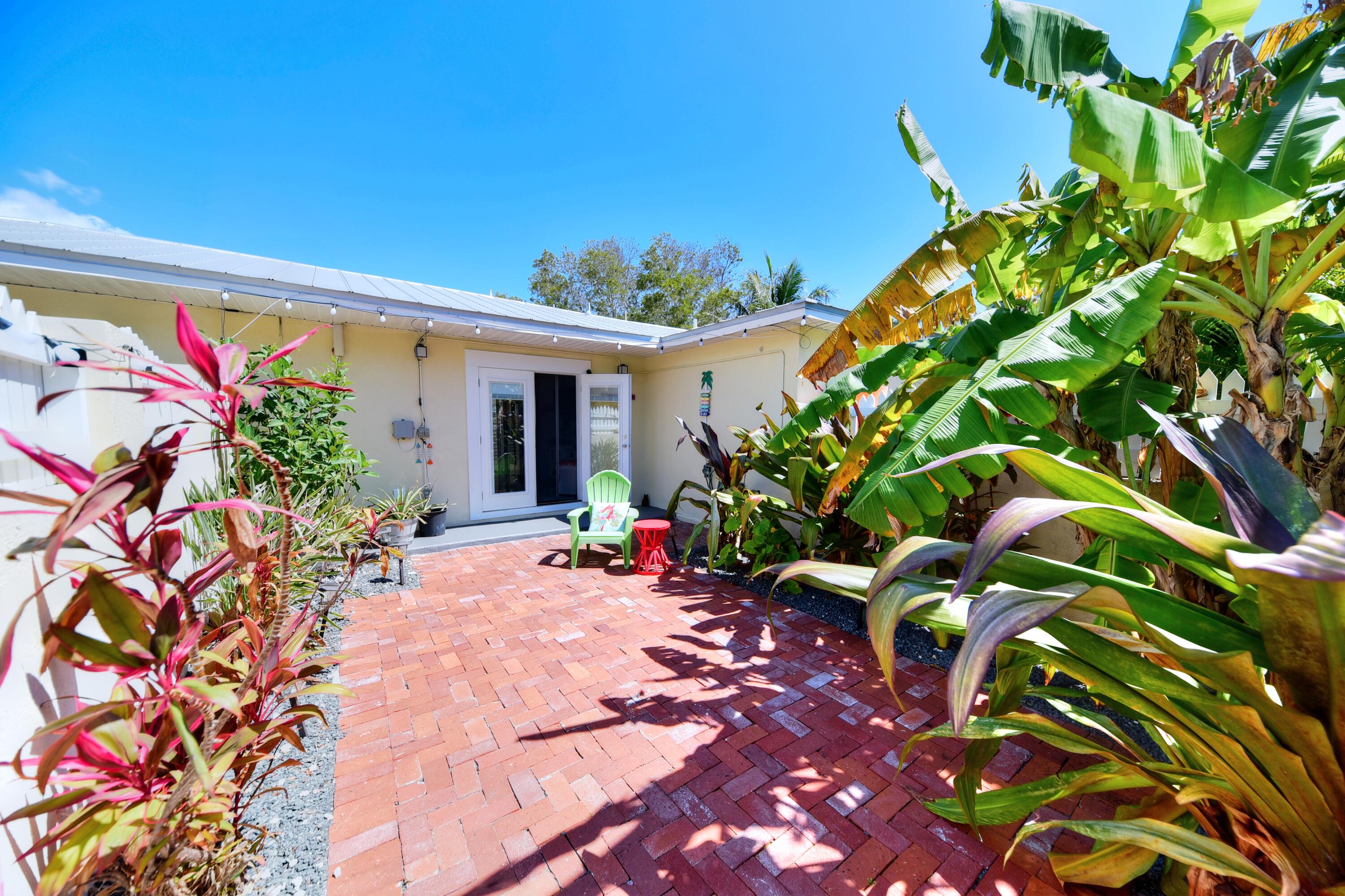 801 Waddell Avenue, 2 Property Photo 4