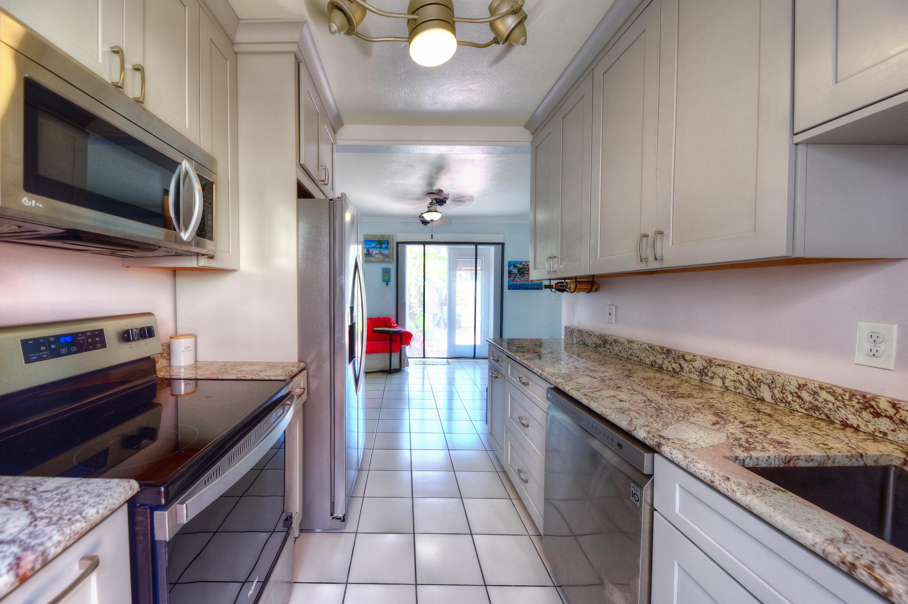 801 Waddell Avenue, 2 Property Photo 11