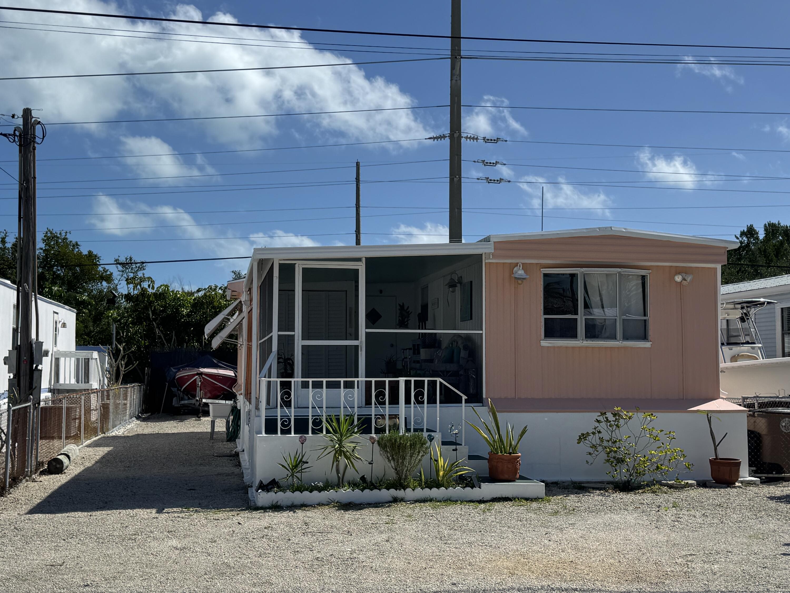 108 Sunset Lane Property Photo