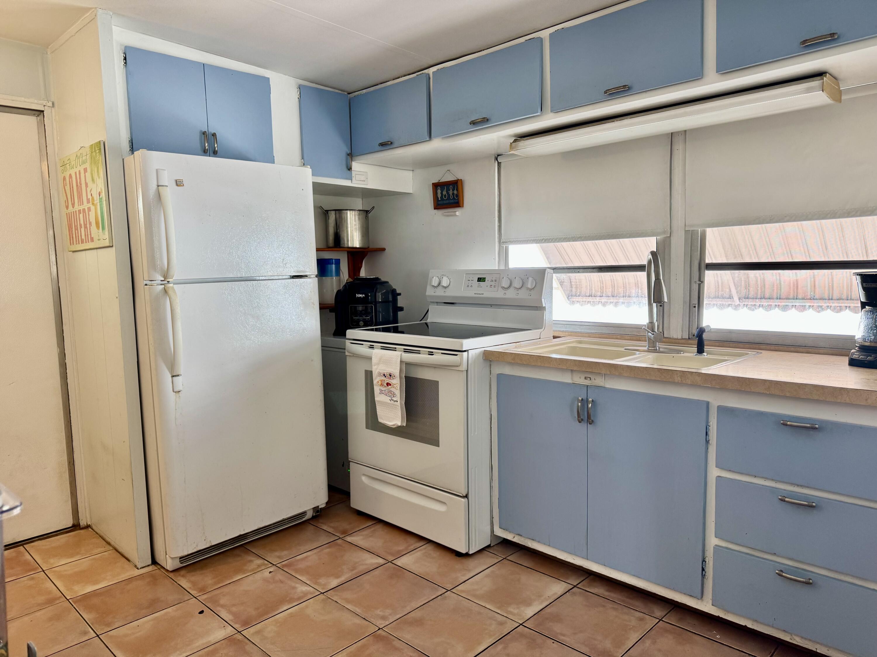 108 Sunset Lane Property Photo 7