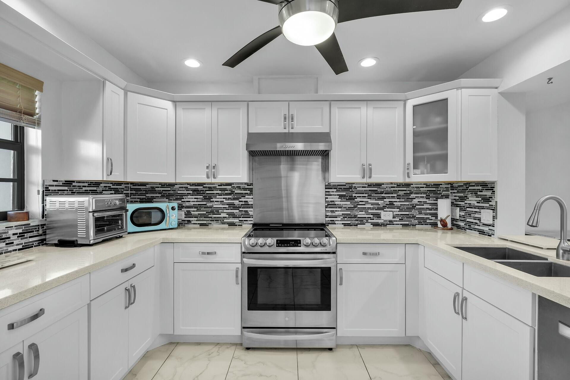 88181 Old Highway, F24 Property Photo 23