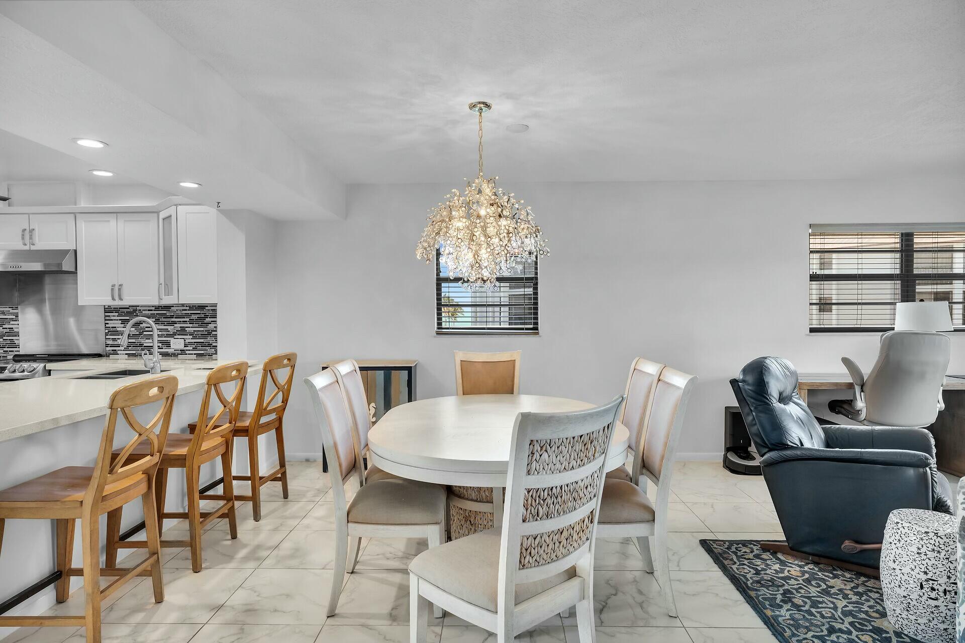 88181 Old Highway, F24 Property Photo 25