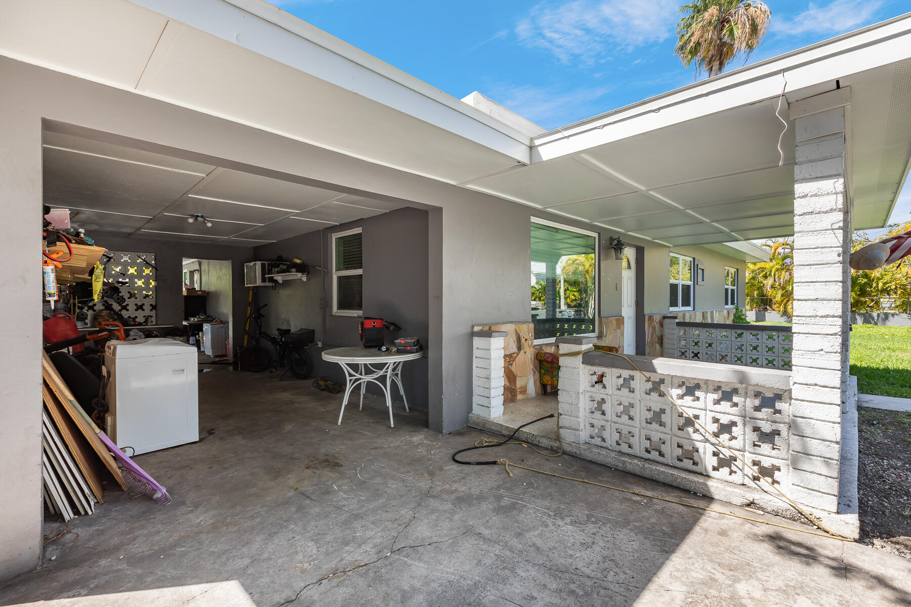 201 4th Street Property Photo 5