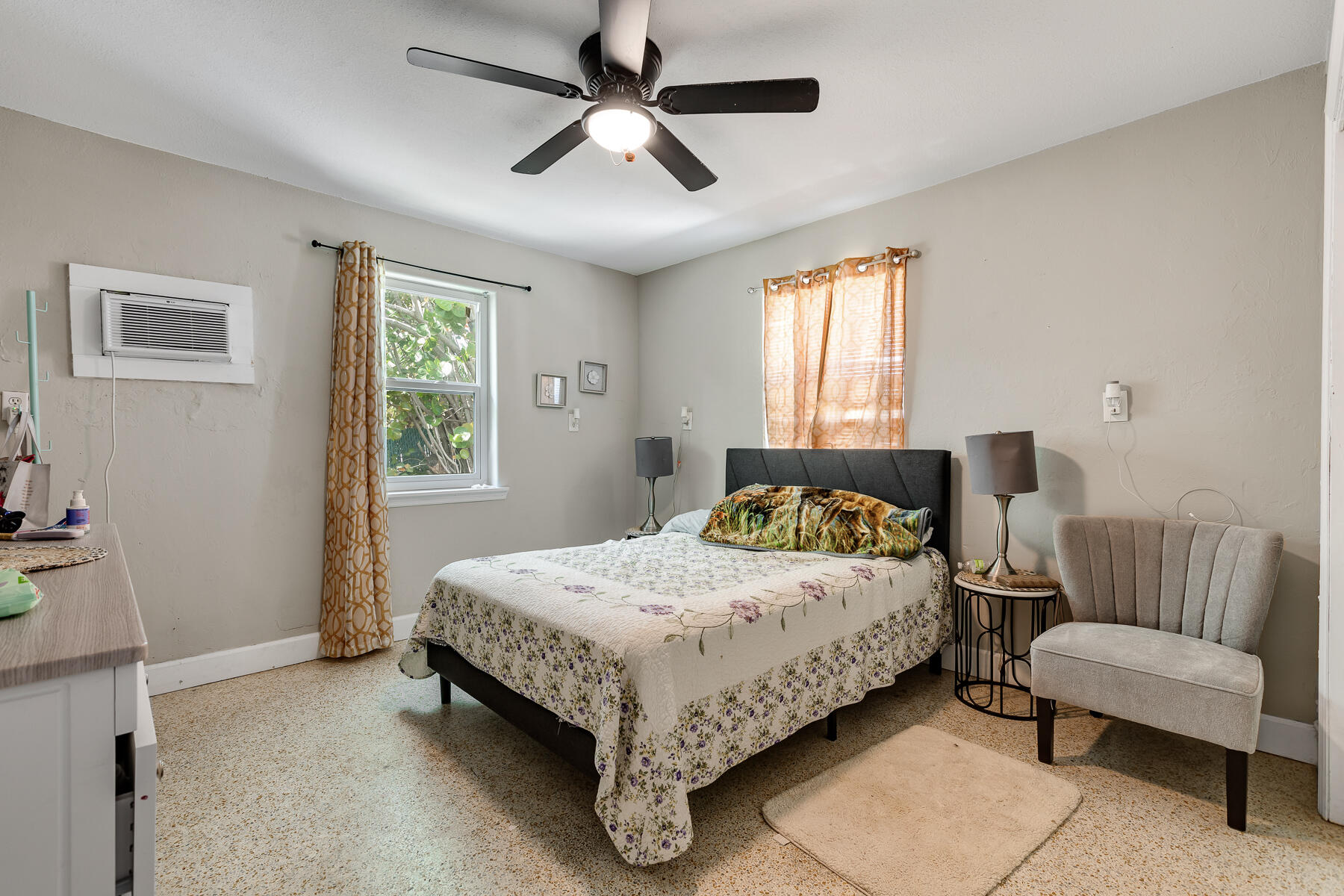 201 4th Street Property Photo 16