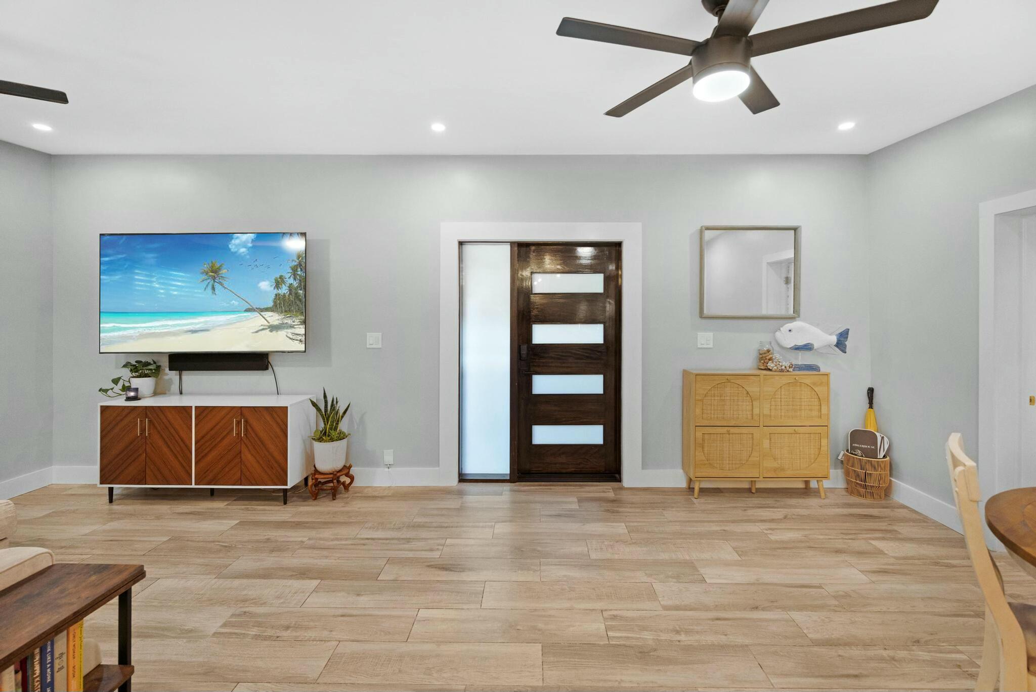 1408 Johnson Street, A & B Property Photo 5