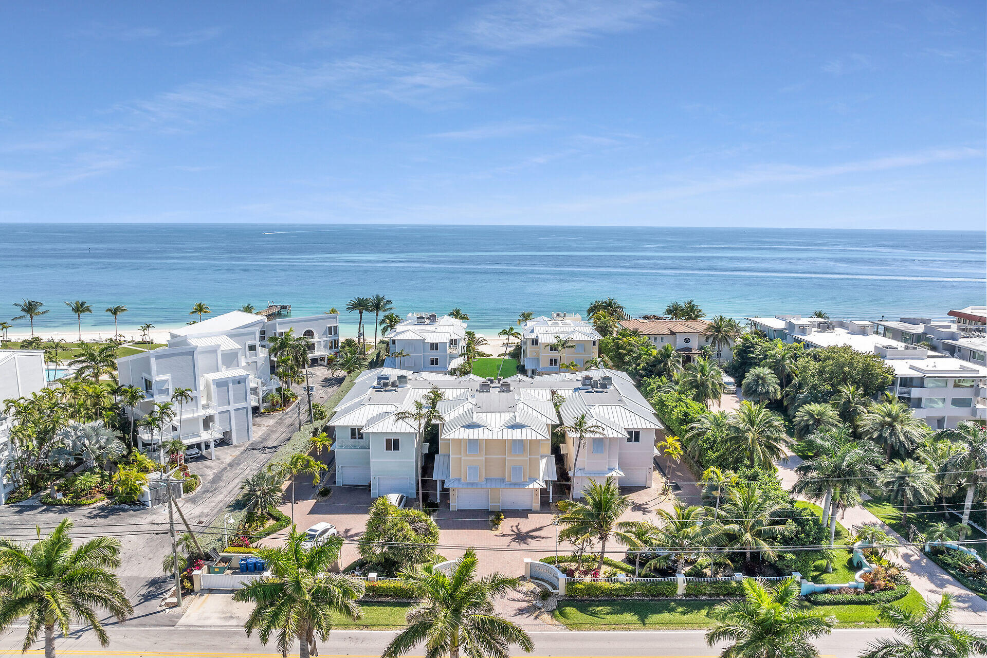 821 W Ocean Drive, 3 Property Photo 3